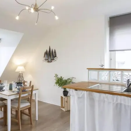 Apartment Bright Nest In - 6 Min From The *